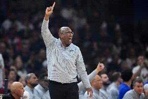 迈克&middot;布朗：76人4个全明星级别球员 这种天赋不需要延续性也能赢